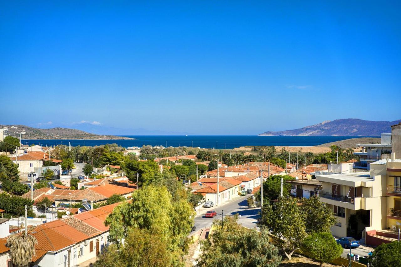 Sea & Mountain Apartment Close To Port And City Lavrion Luaran gambar