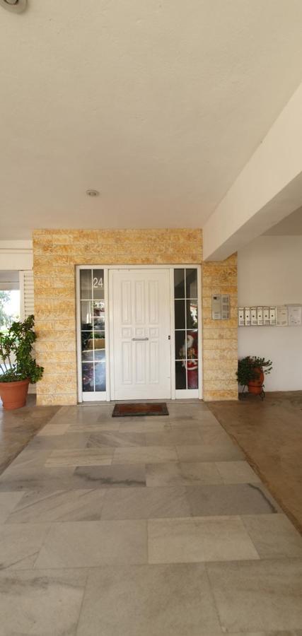 Sea & Mountain Apartment Close To Port And City Lavrion Luaran gambar